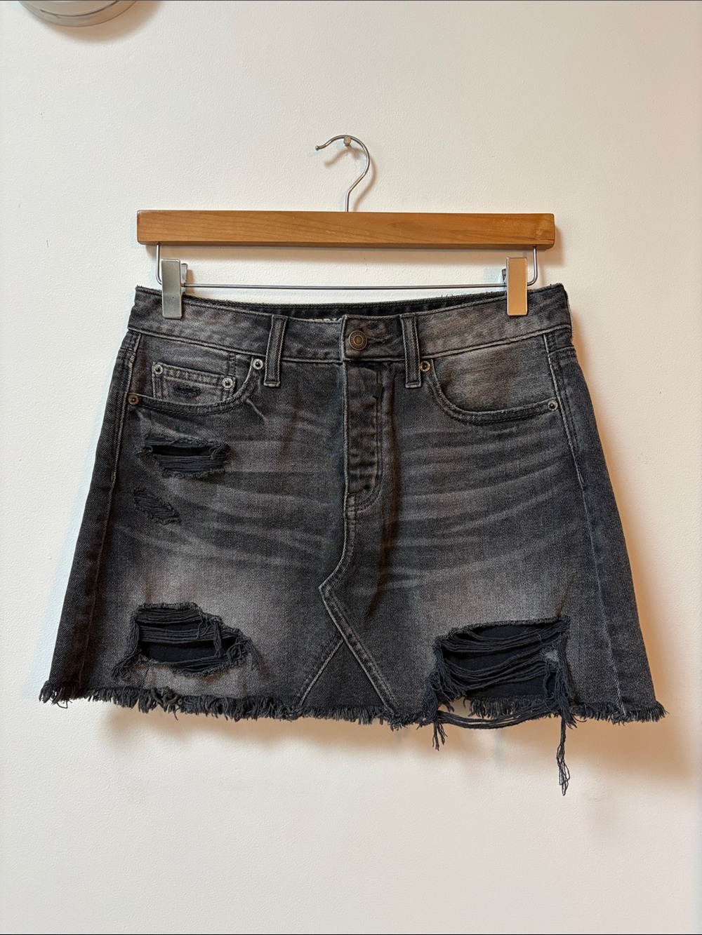 American Eagle Button Front Distressed Charcoal Black Denim Mini Skirt,Size 4
